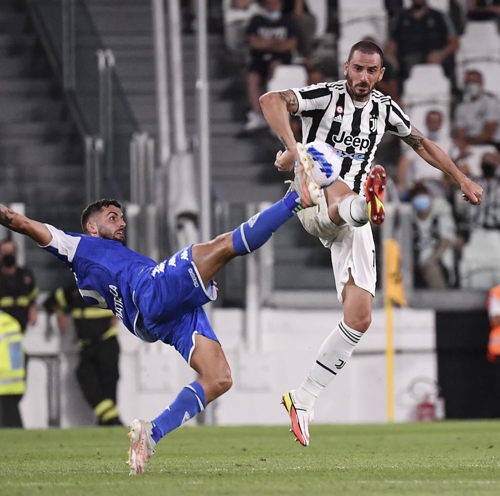 了伊拉克足 了伊拉克足