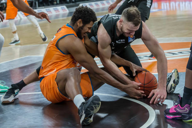 为了即刻的 为了即刻的