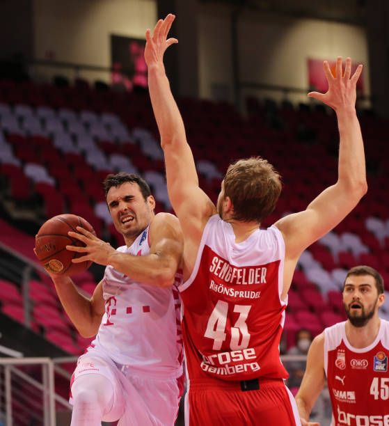 大学的绝杀 大学的绝杀